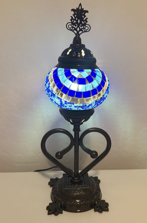 Royal Blue Heart Scroll Lamp, lit
