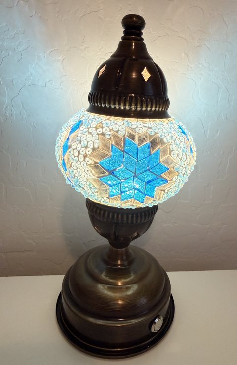 Frost Star Pedestal Lamp, lit